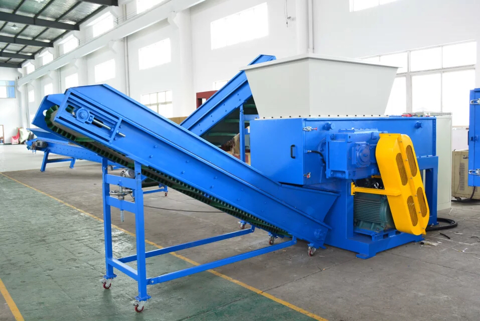 Single Shaft Shredder In Vietnam